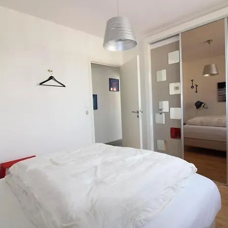 Annonce Professionnelle. 2 Avec Terrasse, A 50m De La Plage, Pour 4 Personnes 公寓